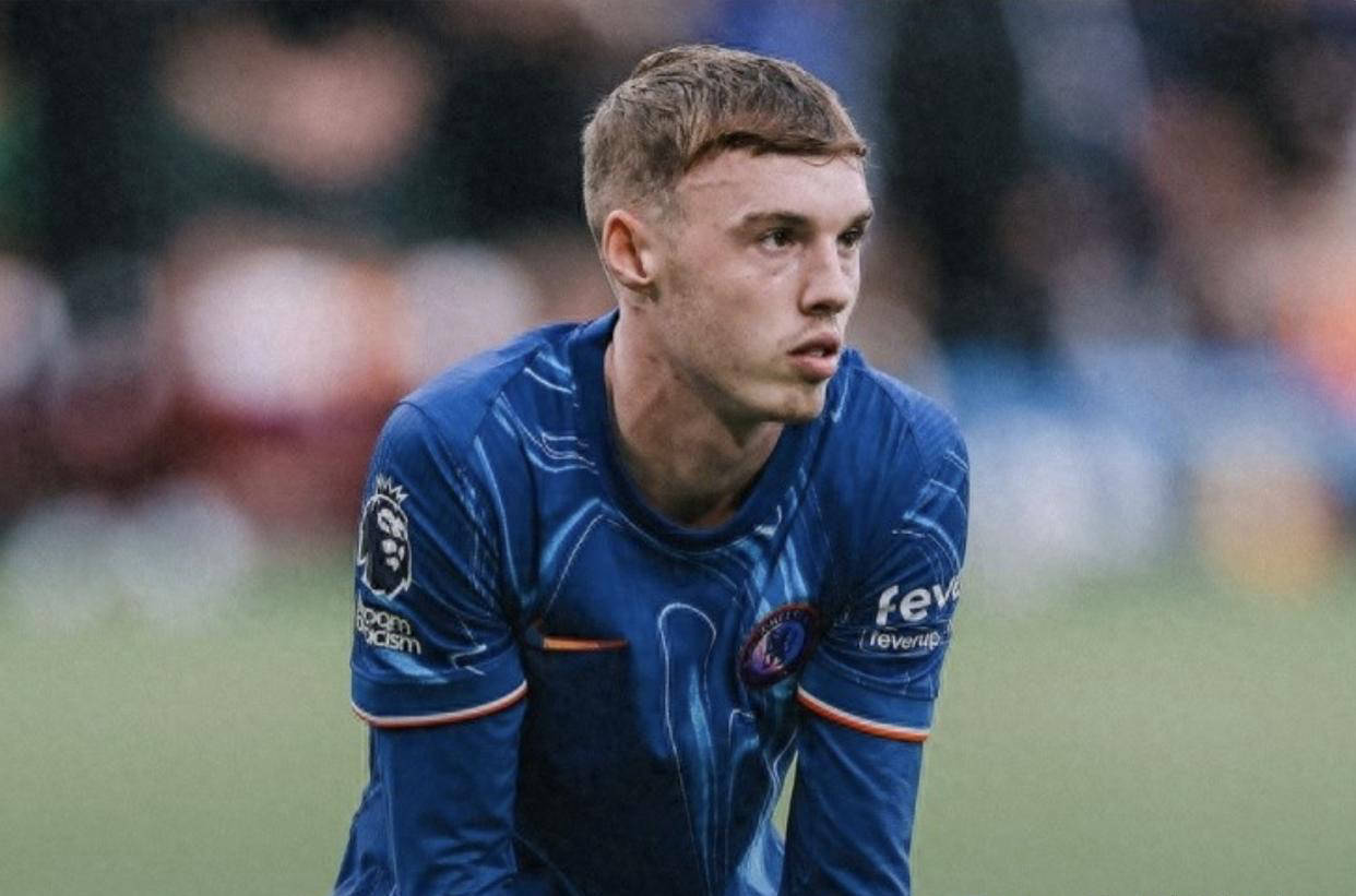 邮报：明年世界杯上下半场中段设强制补水时间，每次三分钟（邮报：明年世界杯每半场中段将设3分钟强制饮水暂停）