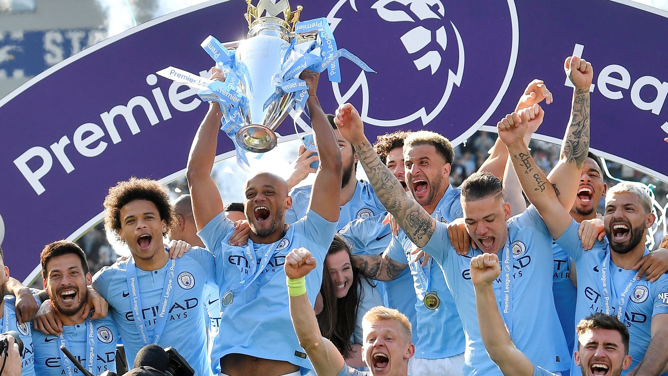 记者：浙江队计划在下周与青岛西海岸进行一场热身赛（记者：浙江队拟下周与青岛西海岸踢一场热身赛）