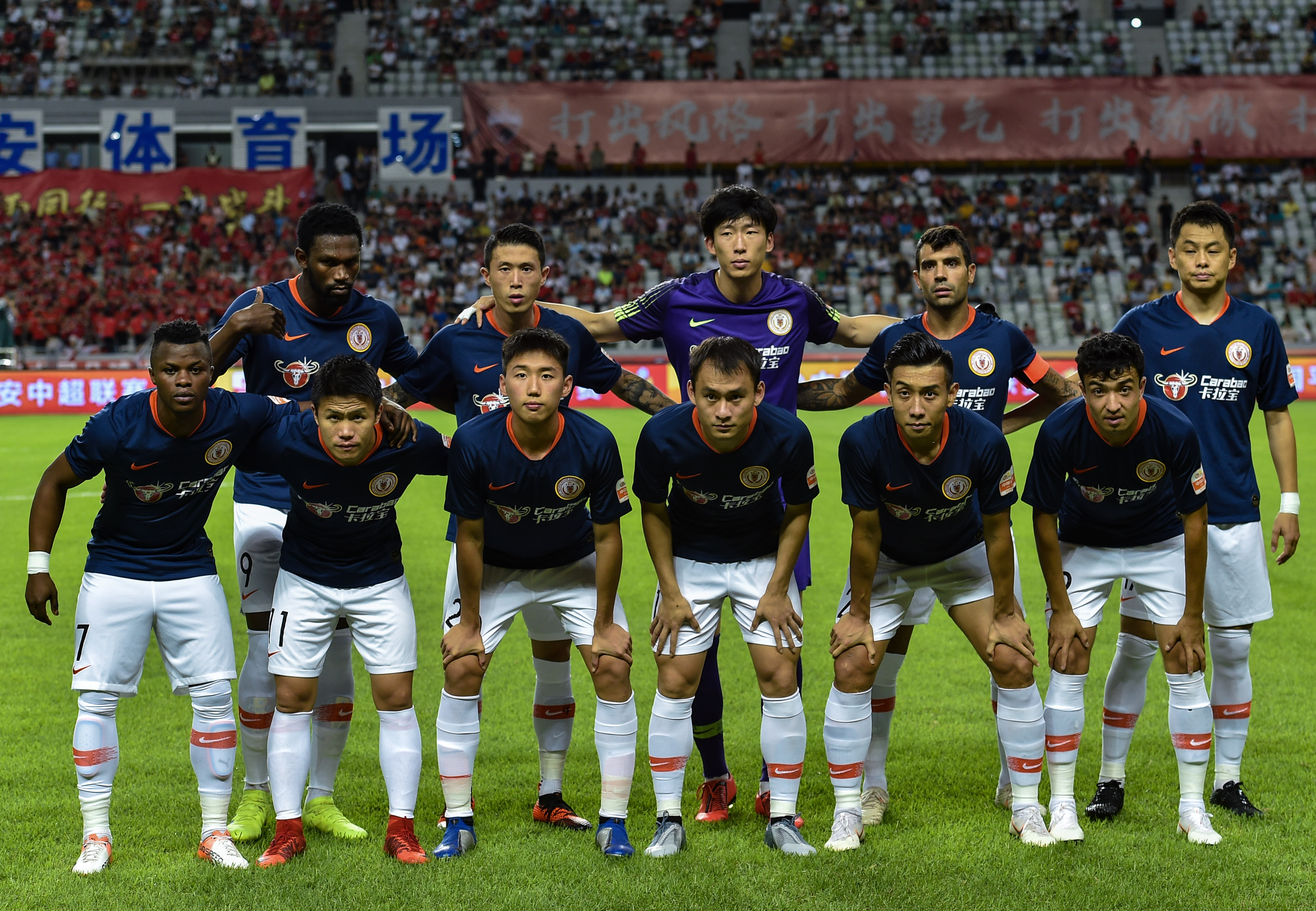 乌尔比希：能与诺伊尔、乌尔赖希一起训练很重要，他们很优秀（乌尔比希：与诺伊尔、乌尔赖希同训意义重大，他们都非常出色）