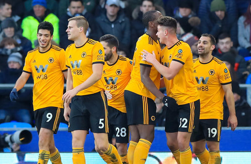 米兰助教兰杜奇称莱奥内收肌受伤明日检查（米兰助教兰杜奇：莱奥内收肌受伤，明日将接受检查）